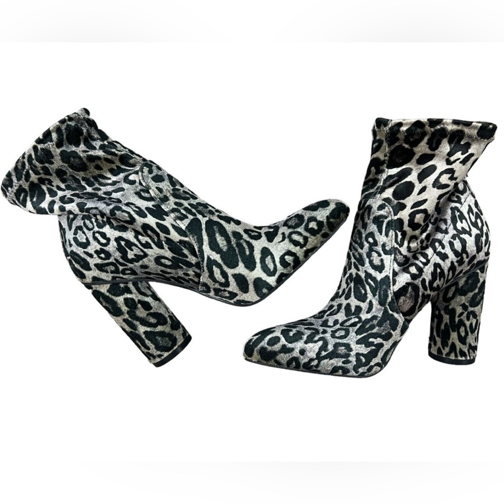 Black and Gray Leopard Velvet Ankle Boots size 7